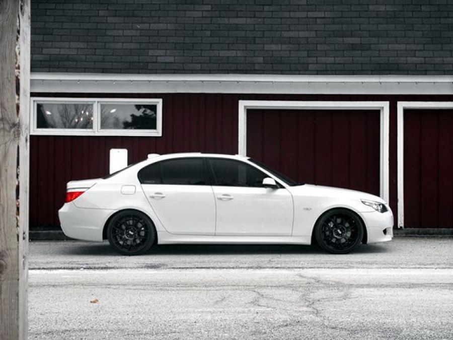  BMW 5-Series Sedan by IND Distribution 2011 года  (фото 3 из 4)